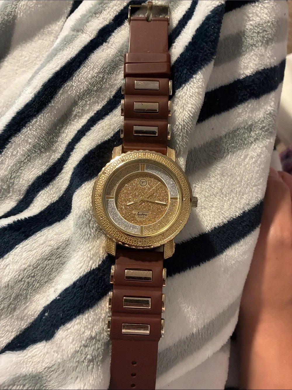 Brown Glitter Dial Smartwatch with Metallic Accents